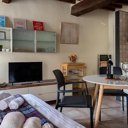 Apartmán A Due Passi Della Casa Natale Del Maestro Toscanini *