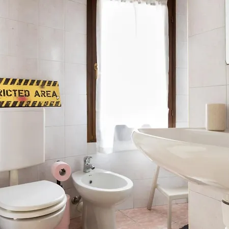 A Due Passi Della Casa Natale Del Maestro Toscanini Apartmán Parma